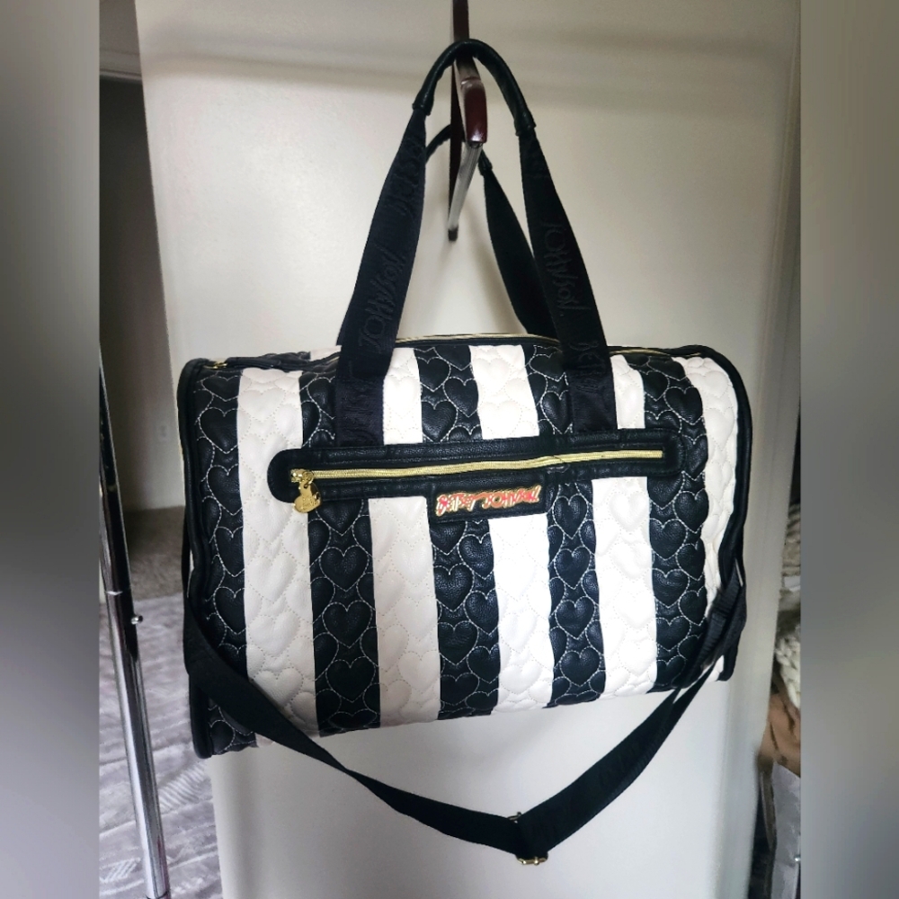 Betsey Johnson weekender bag